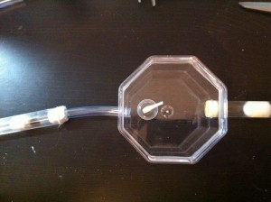 Mini ADC pour fondation pas chère et facile, 5 - Relier tube fondation bis.jpg