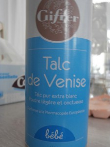 Talc &quot;sans additif&quot; et &quot;non abrasive&quot; de Venise, Comportement étrange Lasius cf niger [Talc toxic]