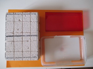 Avec 2 bacs, De l'utilité du Pastis le dimanche. 2. Le prototype