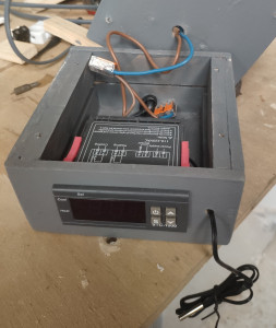Boitier STC-1000, Mon hôtel à fourmis pour l'hiver
