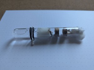 Exemple de tube cloisonné., Entrée complètement obstruée